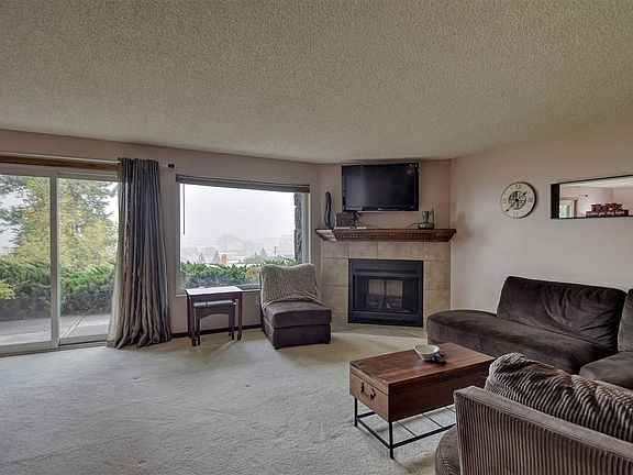 2nd image of 1111 W 6th Ave APT 104
