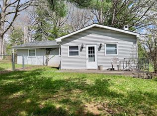 173 2nd St, Shady Spring, WV 25918