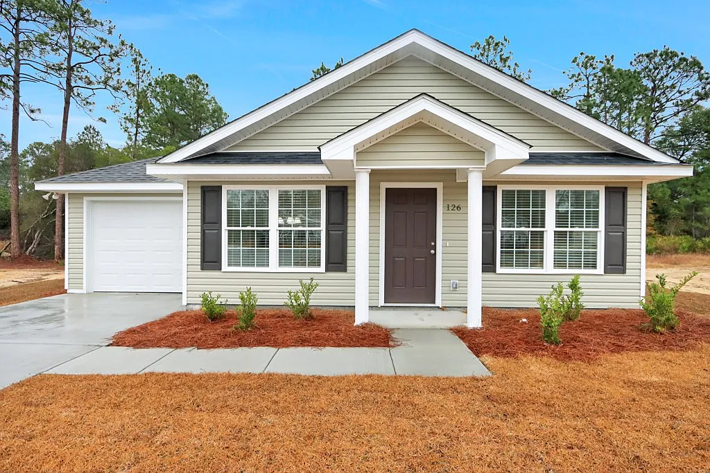 3 bed, 2.0 bath, 1200 sqft, $1,650 — Photo 3