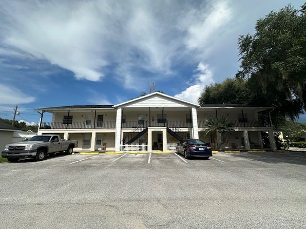 14120-105 Regency Ln