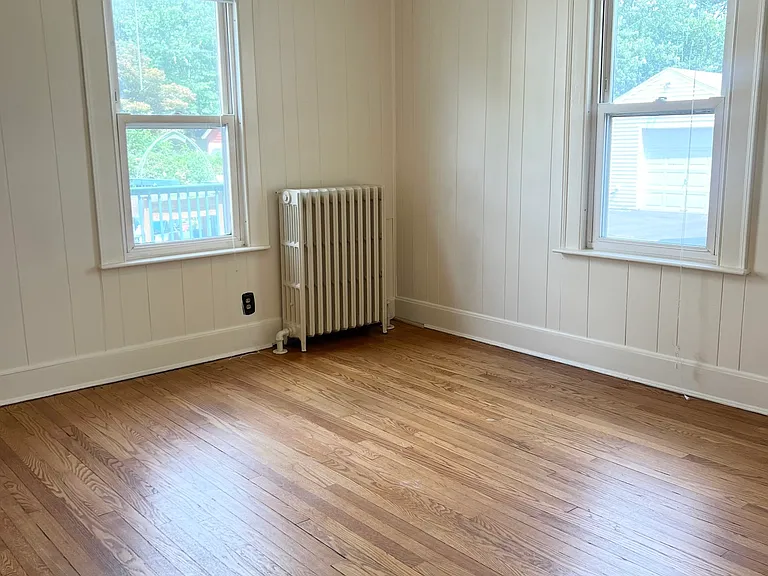 118 Cambridge St — Photo 16