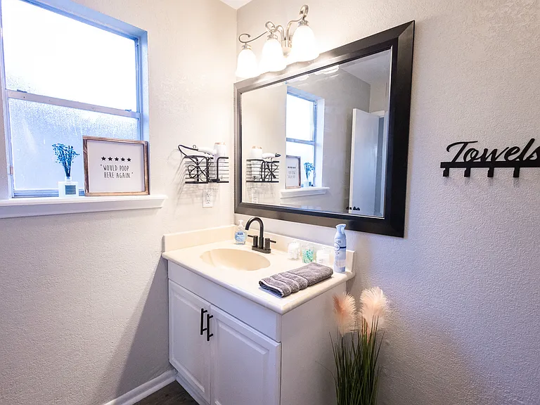 1112 S Dexter Dr — Photo 22