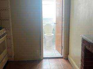 2528 Colden Ave APT 1, Bronx, NY 10469