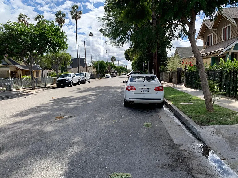 2229 S Catalina St — Photo 17