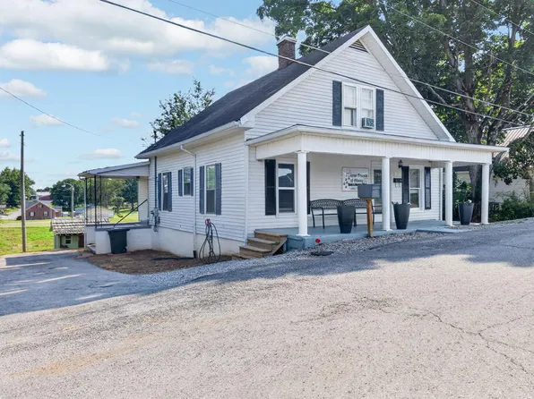 111 Maple St, Albany, KY 42602