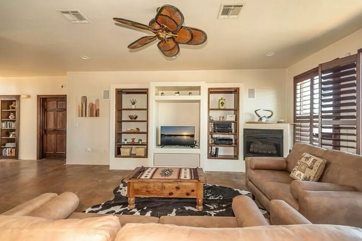 Wyatt Lake Dr, Lawton — Photo 3