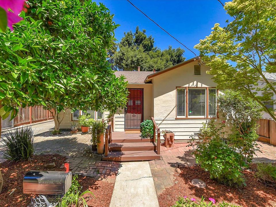 1st image of 561 Snyder Ave