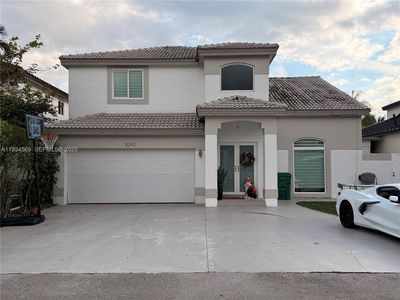 8242 NW 200th Ter, Hialeah, FL, 33015