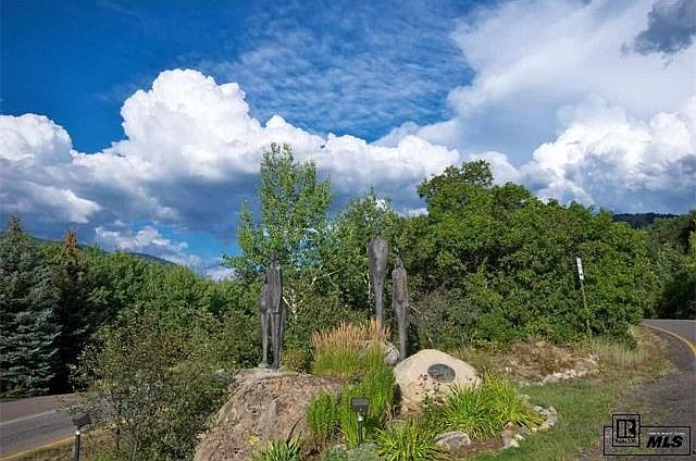 1st image of 3251 Aspen Wood Dr