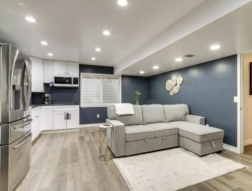 2 bed, 1.0 bath, 1200 sqft, $1,455 — Photo 4