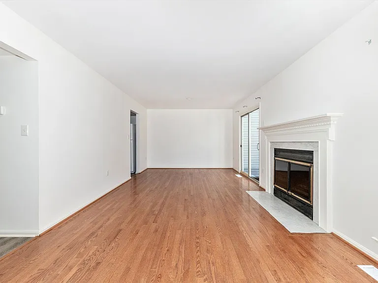 13303 Country Ridge Dr — Photo 15