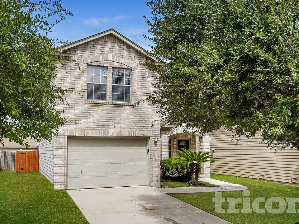 9907 Carswell Peak
