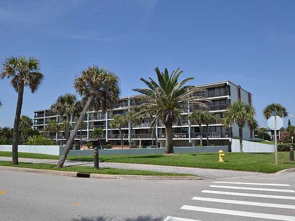 2nd image of 4141 Ocean Dr