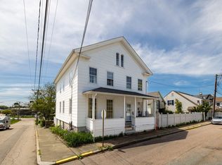 40 Gold St, Stonington, CT 06378