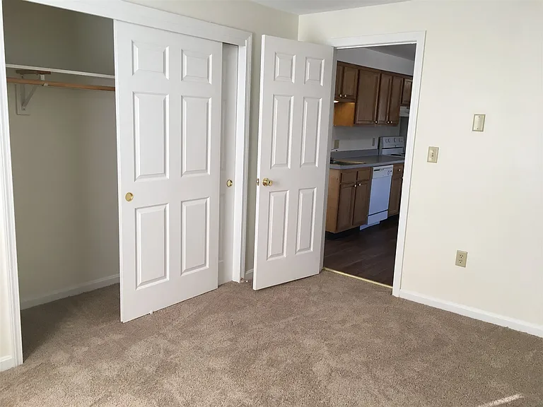 26 Bath St #3 — Photo 36