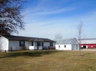119 Farnen Rd, Montgomery City, MO 63361