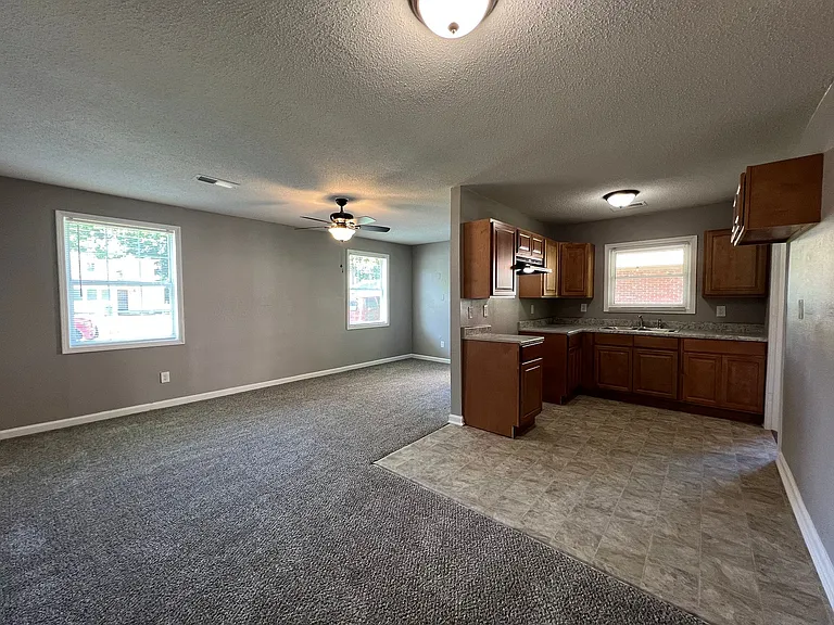 1758 Edward Ave — Photo 7