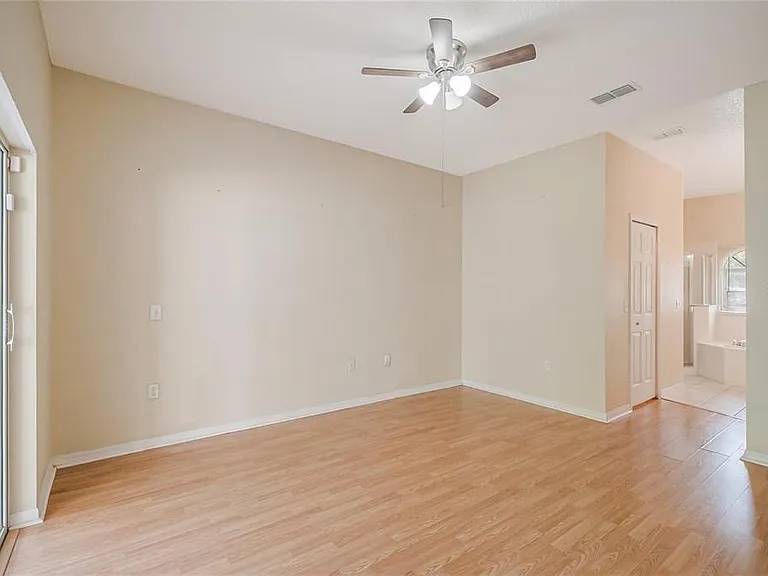 603 Pinehurst Ct — Photo 10