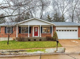 723 Rockridge Dr, Ballwin, MO