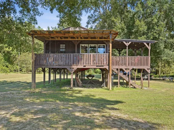 131 Ed Evans Rd, Lucedale, MS 39452