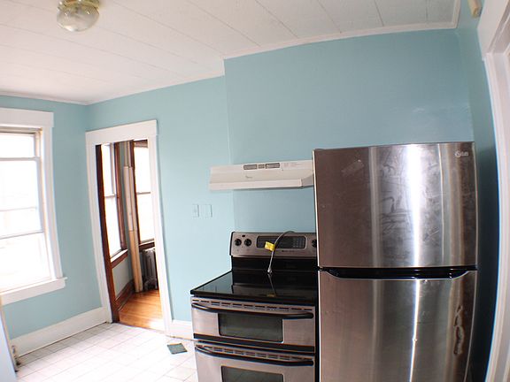 3rd image of 49-51 Brownell Ave #1