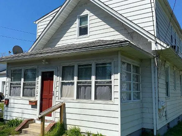 8417 Eden Ln, Pennsauken, NJ 08110