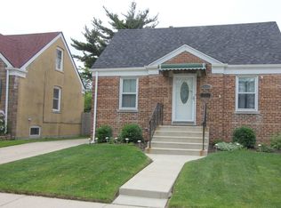 8057 45th Pl, Lyons, IL 60534