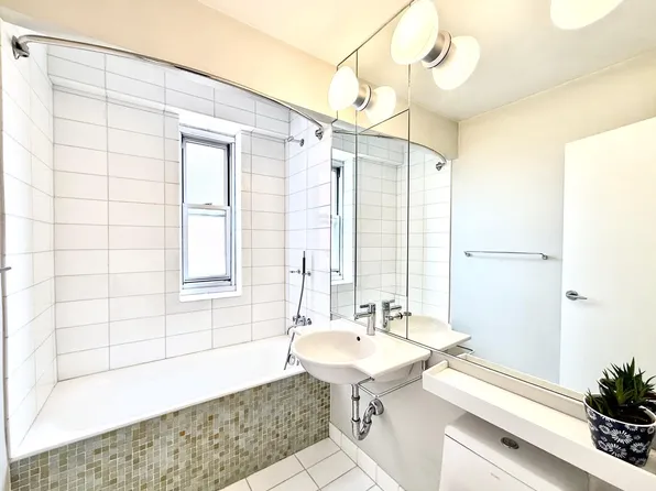 573 Grand Street image 19 of 19