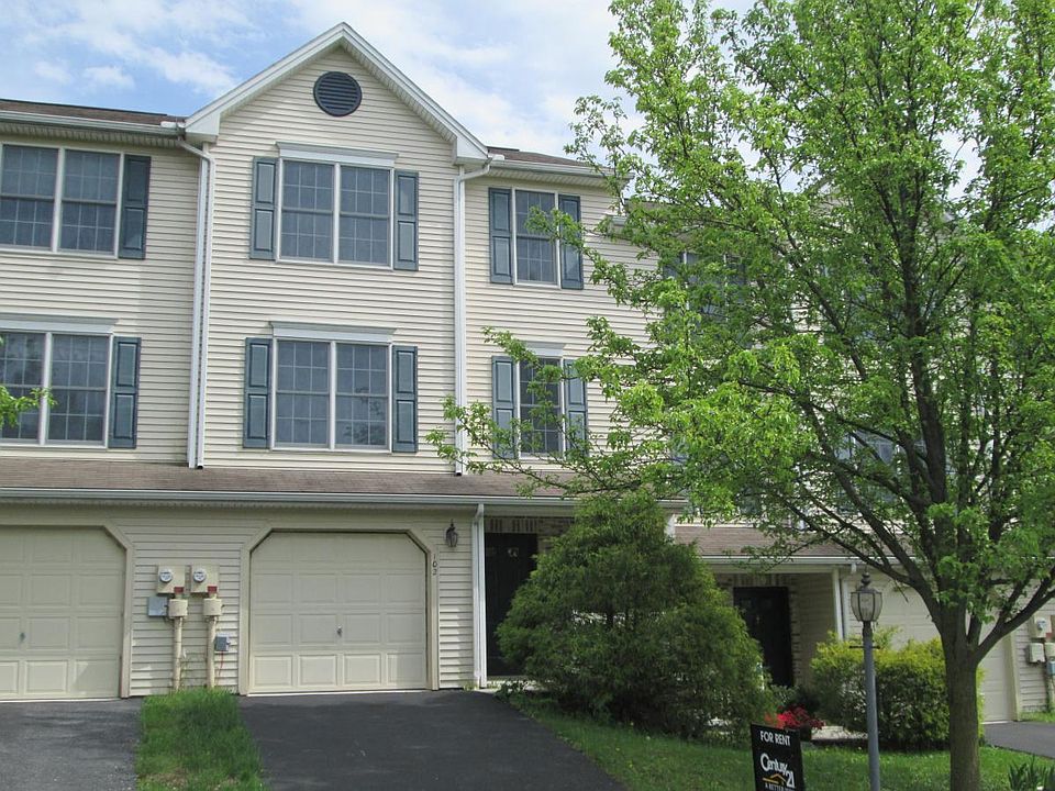 102 Keefer Way