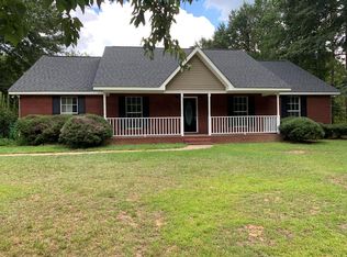 619 Barron Rd, Troy, AL 36081