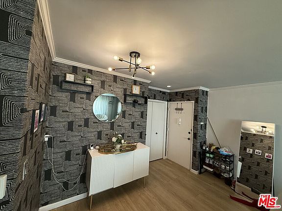 4th image of 5376 Fairview Blvd APT 104