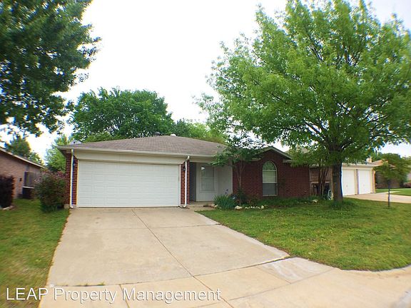 3rd image of 5100 Cedar Springs Dr