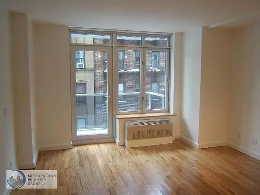 Rented by Metropolitan Property Group | media 36