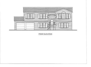 7 Manhattan Ave, Centereach, NY 11720