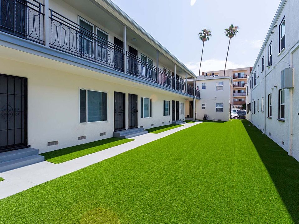 Courtyard grass area