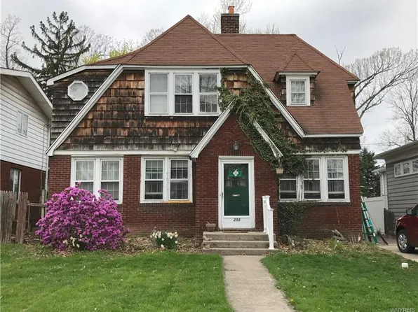 203 Washington Hwy, Amherst, NY 14226