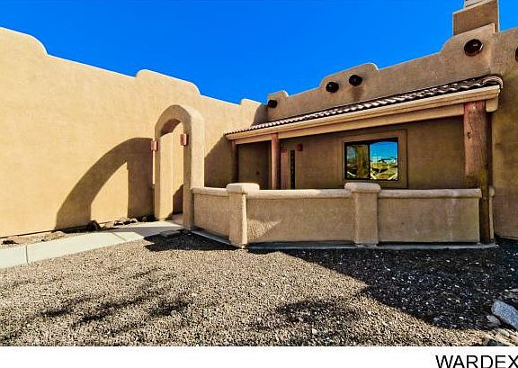 3rd image of 3014 Saddleback Dr