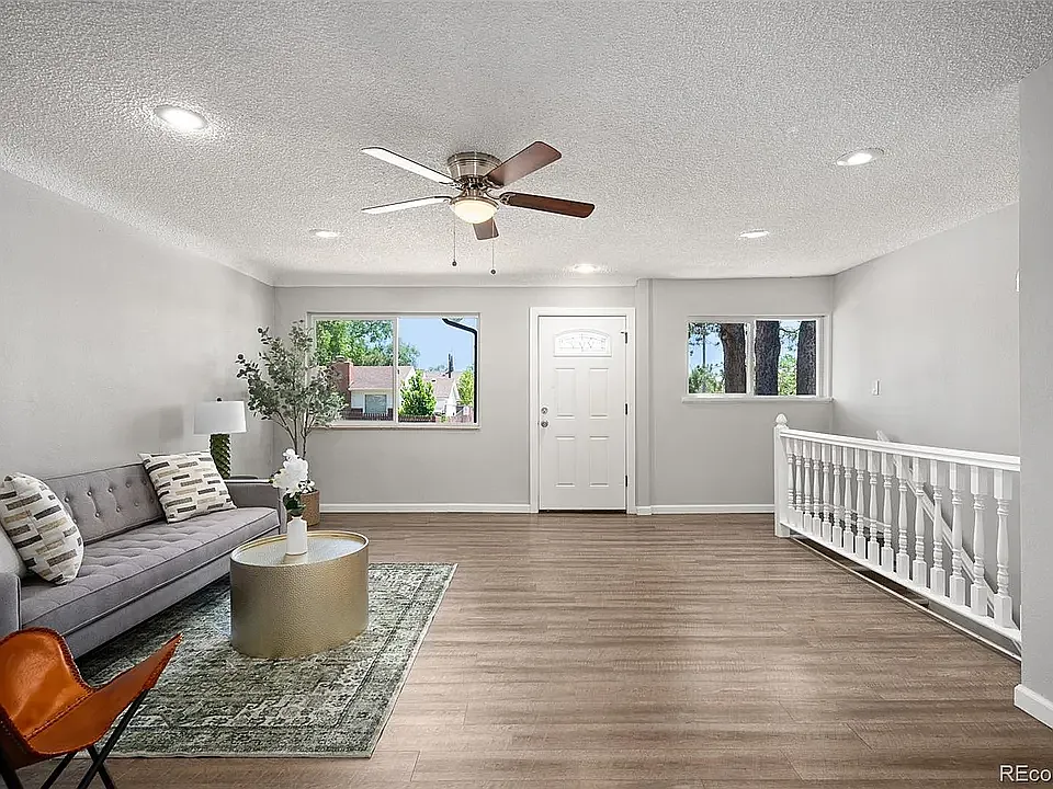 3 bed, 3756 sqft, $2,700 — Photo 4