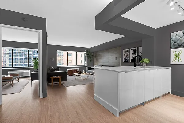 Rented by Greystar | media 2