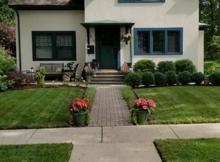 316 Cooper Ave, Elgin, IL 60120