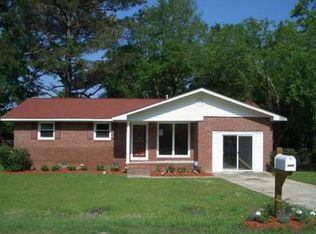 1365 Miles Dr, Charleston, SC 29407