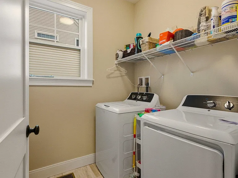 40 Sage Ln — Photo 17