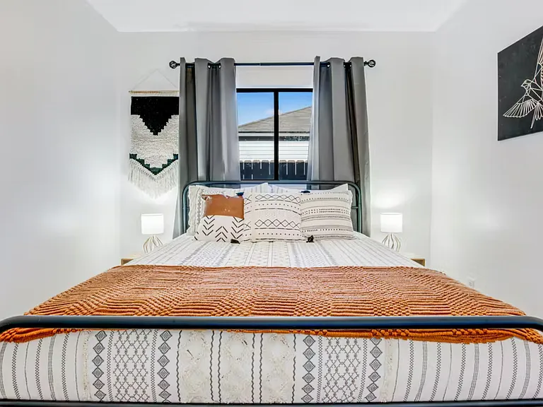 2902 Donnell Dr — Photo 25