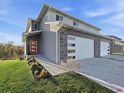 939 Titan Dr, Hickman, NE, 68372
