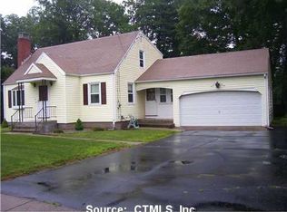 15 Wood Dr, East Hartford, CT 06108