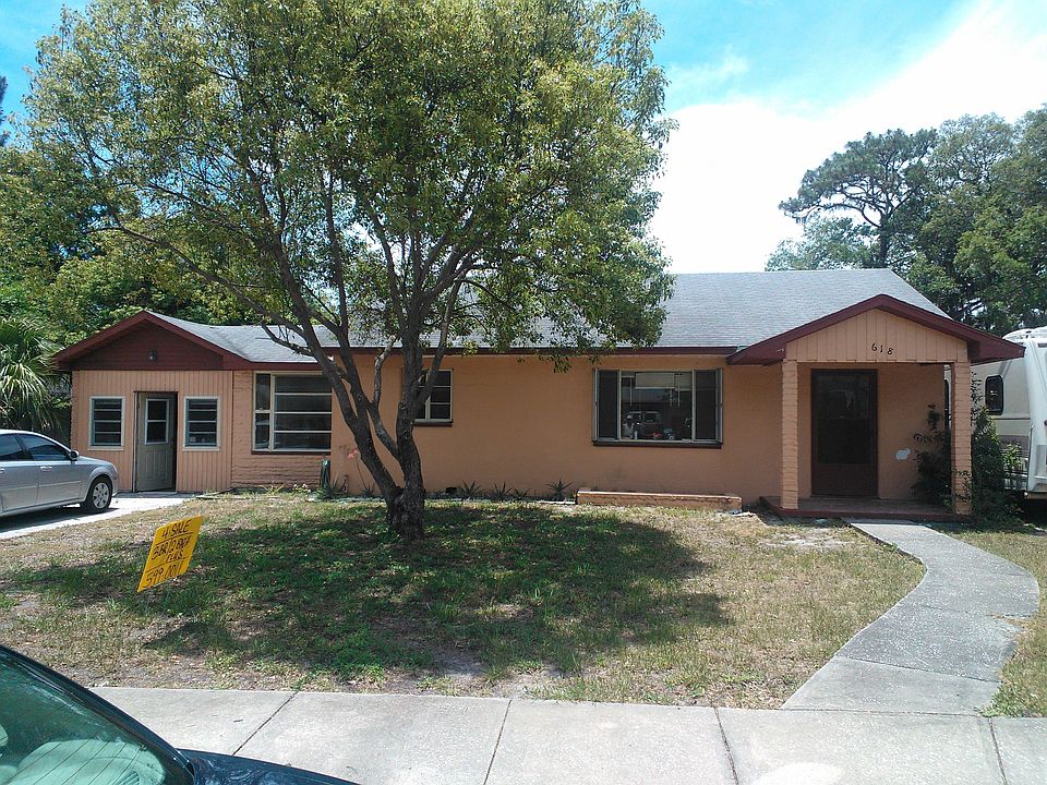 168 S Lake Dr