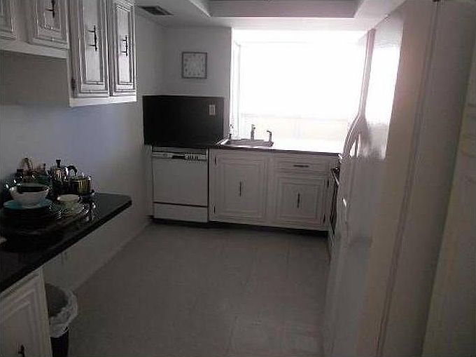 1st image of 2655 Collins Ave APT 909