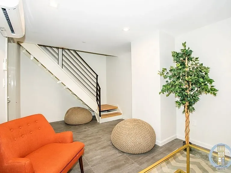 1332 Bergen St #1 — Photo 8