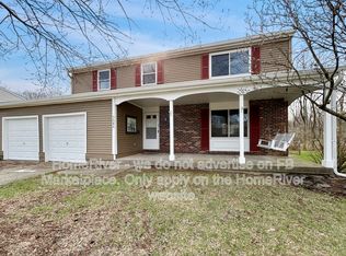 5686 Planet Dr, Fairfield, OH 45014