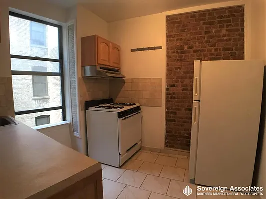 Rented by Sovereign Associates | media 8